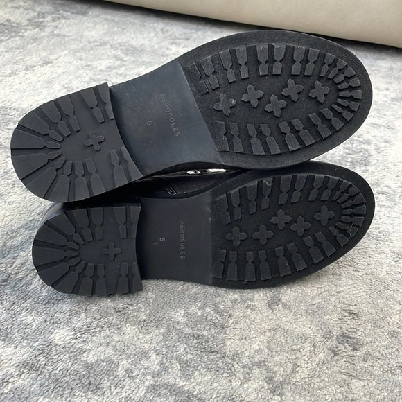 New Aerosoles Aware Arezzo Buckle Ankle Boots Booties Grey Gray Moto Sz 5 - Picture 7 of 16